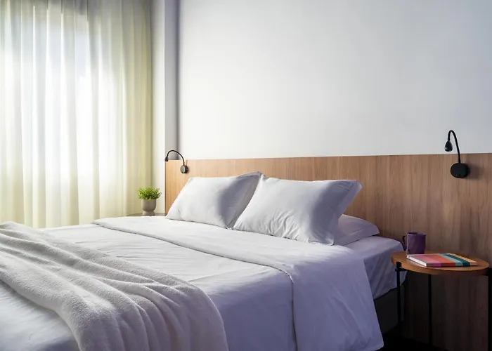 Swan Generation Hotel